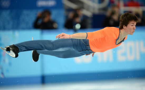 2014 Olympics. Figure skating. Men. Short program. Free skating program