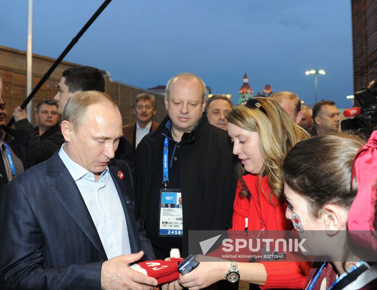 Vladimir Putin visits Canada House in Olympic Park