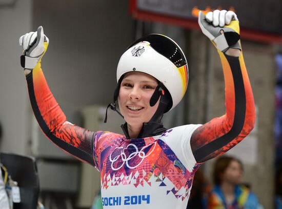 2014 Winter Olympics. Skeleton. Day Two