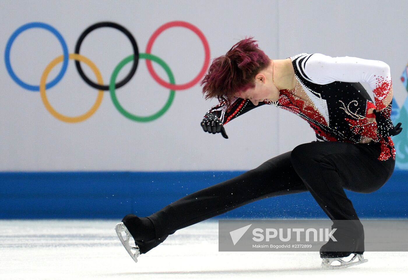 2014 Olympics. Figure skating. Men. Short program. Free skating program