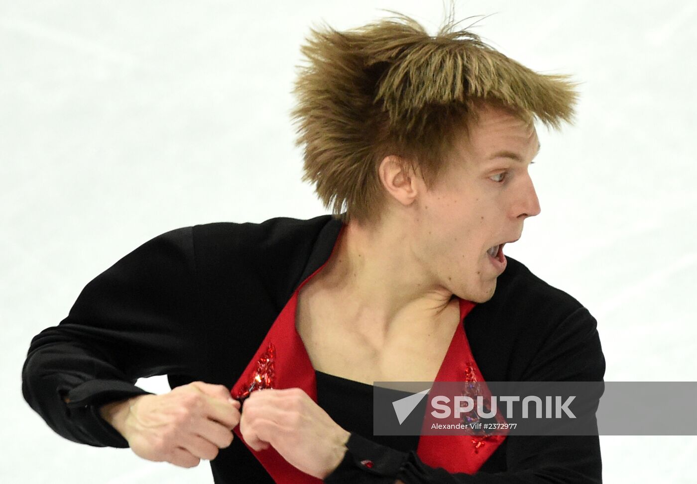 2014 Winter Olympics. Figure skating. Men's singles.Free skating