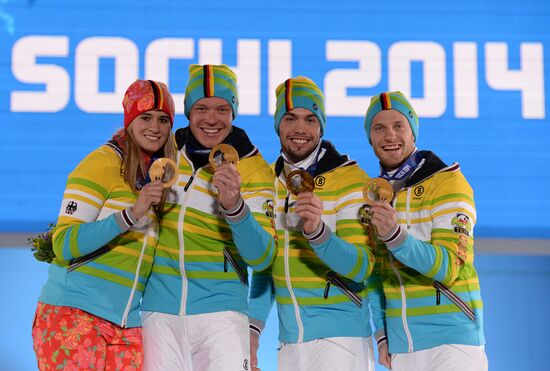 2014 Winter Olympics. Medal ceremony. Day Seven