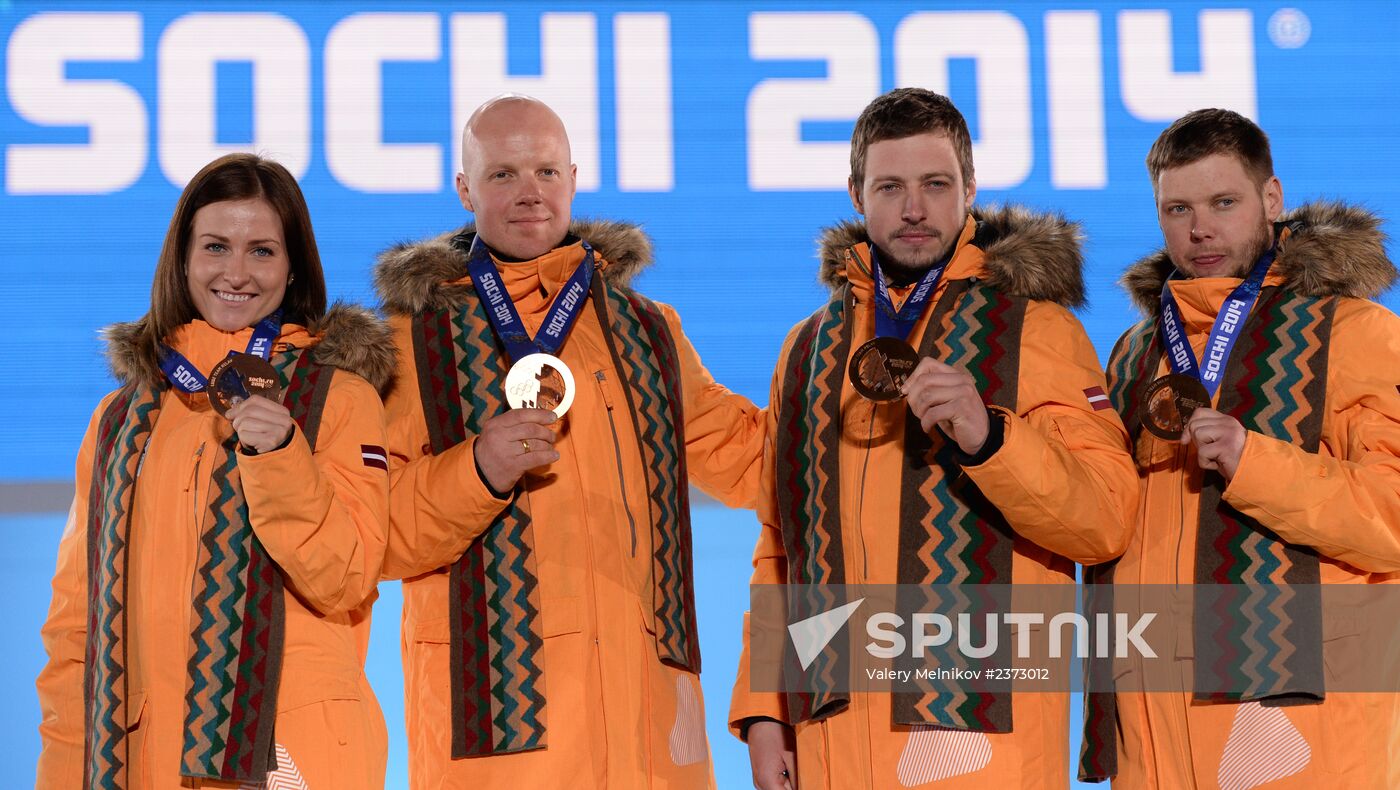 2014 Winter Olympics. Medal ceremony. Day Seven