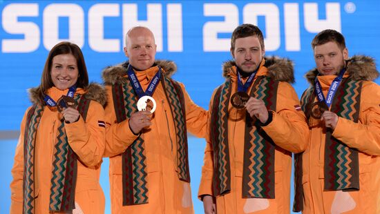 2014 Winter Olympics. Medal ceremony. Day Seven