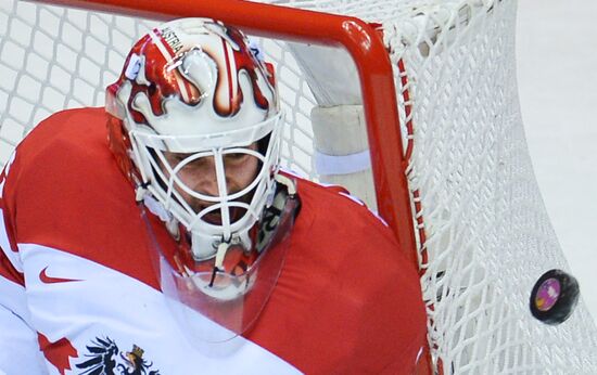 2014 Winter Olympics. Ice hockey. Men. Canada vs. Austria