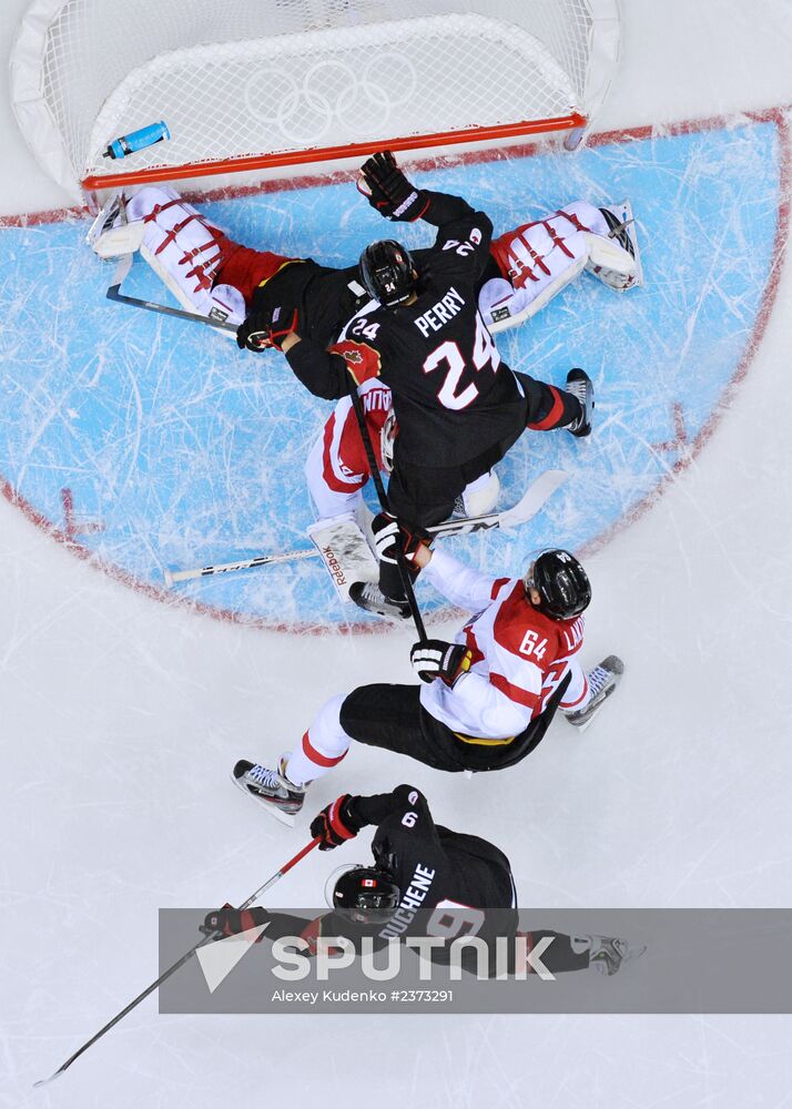 2014 Winter Olympics. Ice hockey. Men. Canada vs. Austria