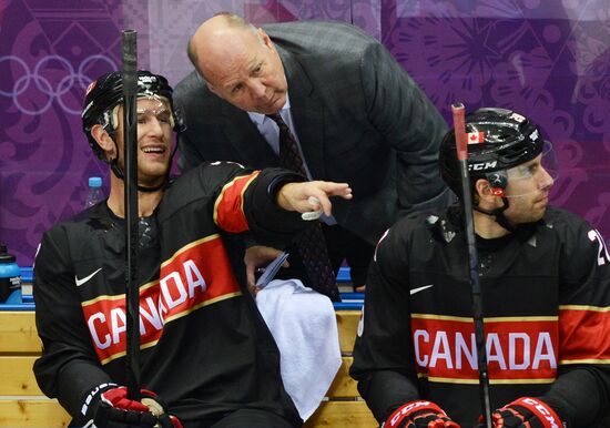 2014 Winter Olympics. Ice hockey. Men. Canada vs. Austria