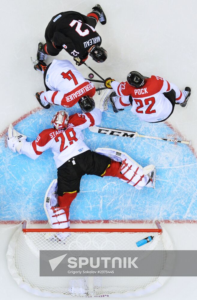 2014 Winter Olympics. Ice hockey. Men. Canada vs. Austria