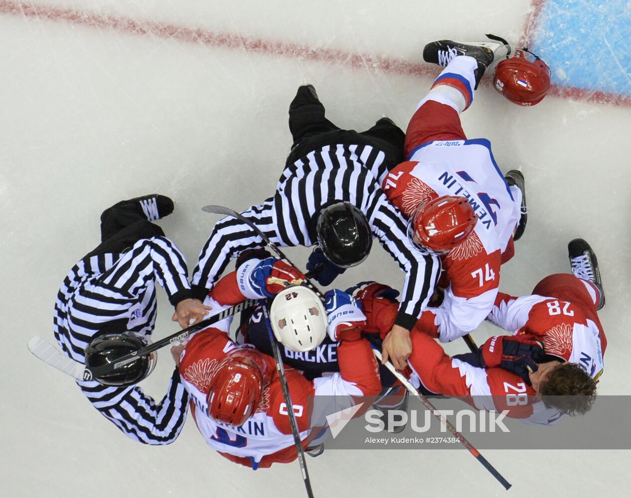 2014 Winter Olympics. Ice hockey. Men. USA vs. Russia