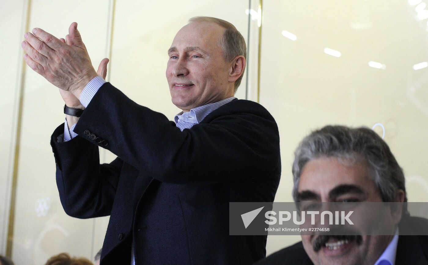 Vladimir Putin visits Russia-US ice hockey match
