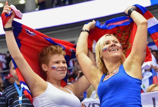 2014 Winter Olympics. Ice hockey. Men. USA vs. Russia