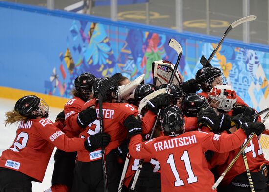 2014 Winter Olympics. Ice hockey. Women. Switzerland vs. Russia