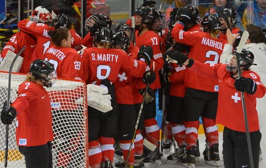 2014 Winter Olympics. Ice hockey. Women. Switzerland vs. Russia