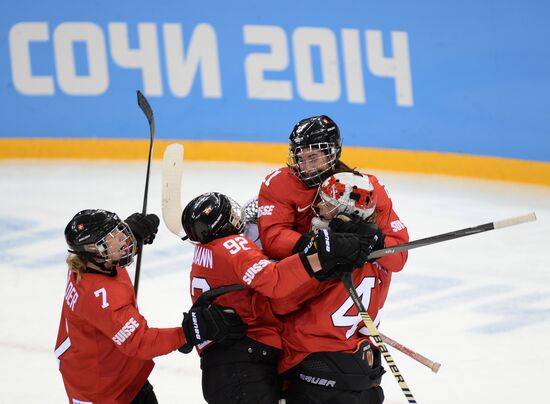 2014 Winter Olympics. Ice hockey. Women. Switzerland vs. Russia