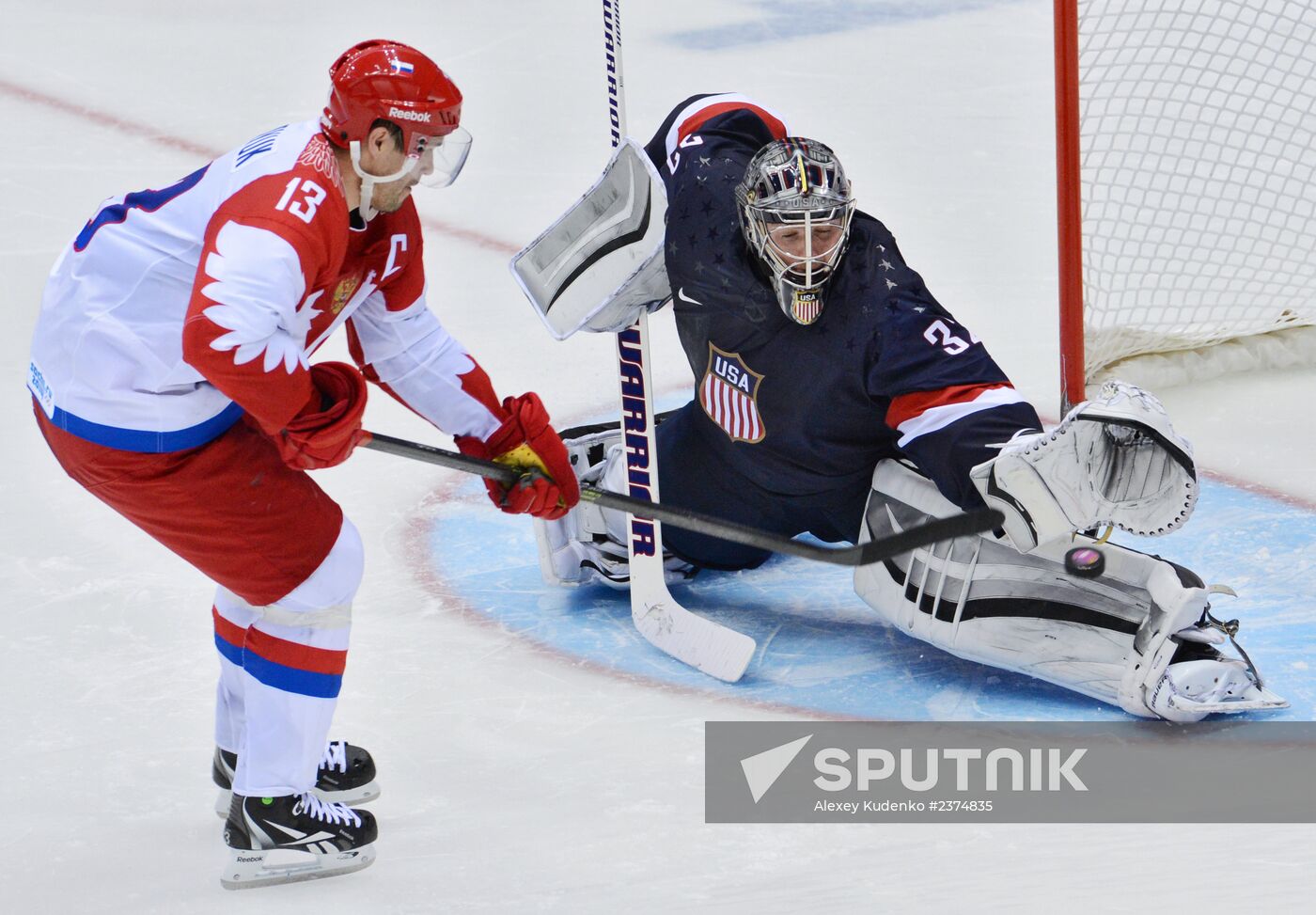 2014 Winter Olympics. Ice hockey. Men. USA vs. Russia