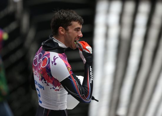 2014 Winter Olympics. Skeleton. Men. Day Two