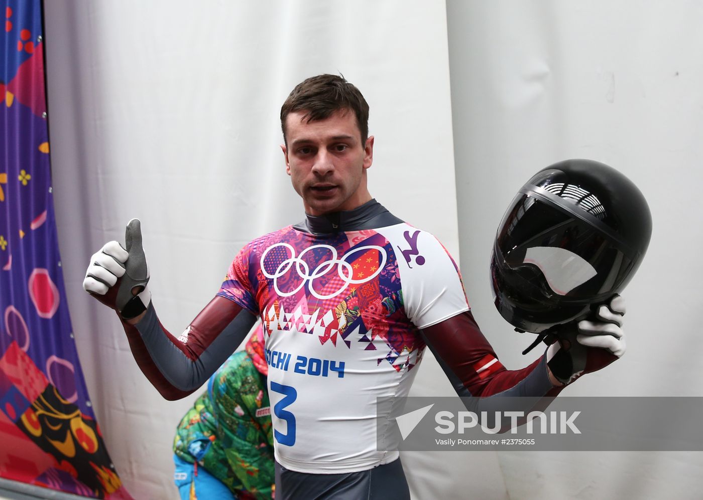 2014 Winter Olympics. Skeleton. Men. Day Two