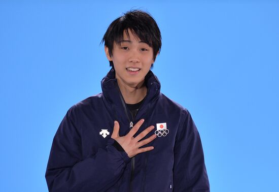 2014 Winter Olympics. Medal ceremony. Day Eight