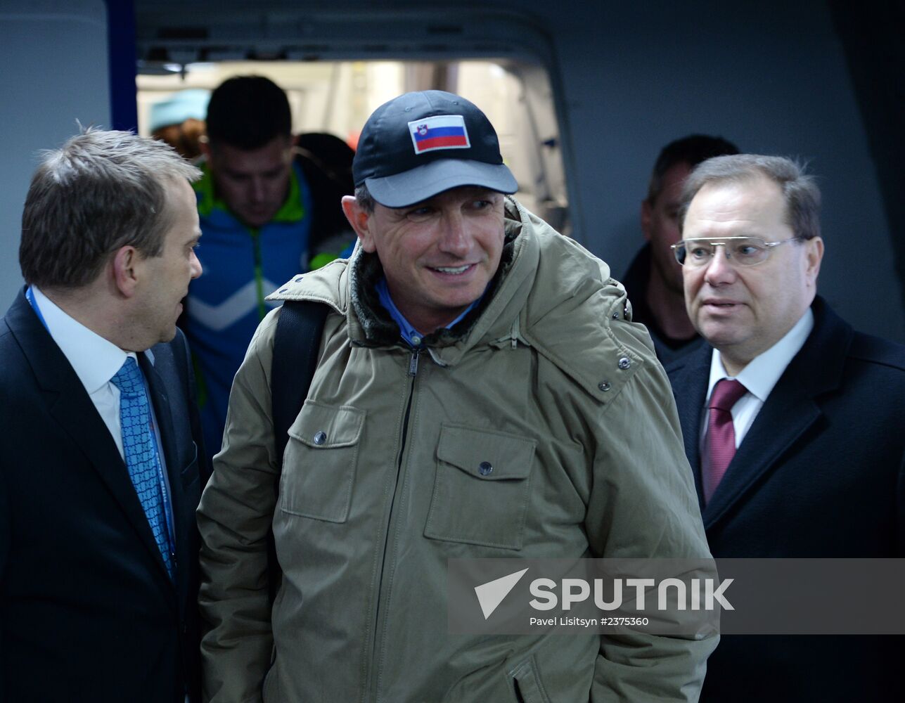 Top politicians arrive in Sochi