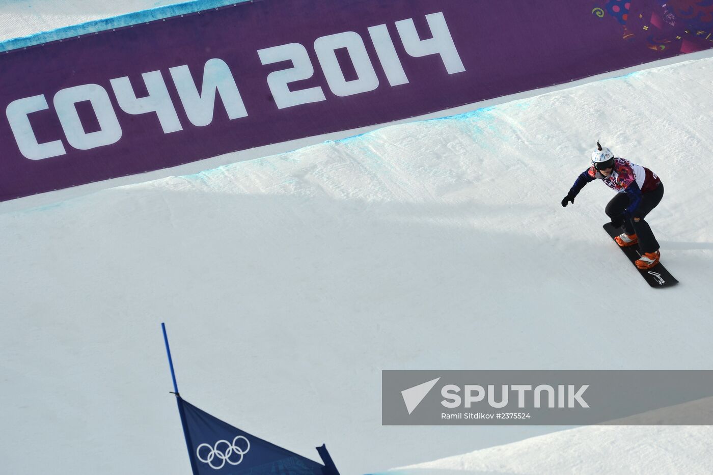 2014 Winter Olympics. Snowboarding. Women. Snowboard cross