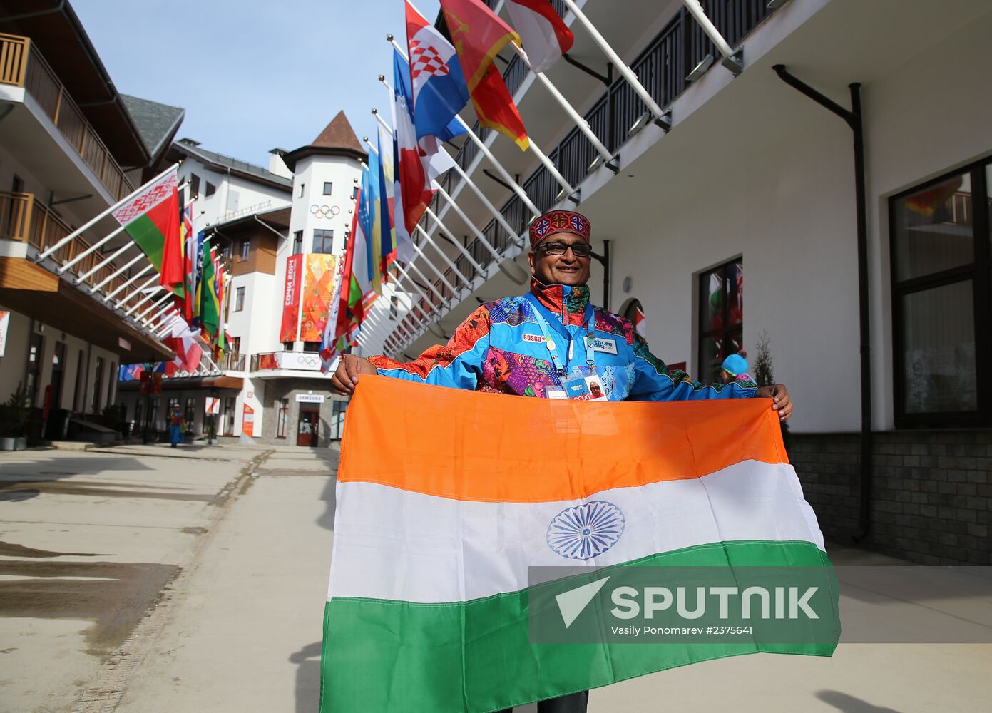 Raising the flag of India in the Mountain Olympic Village