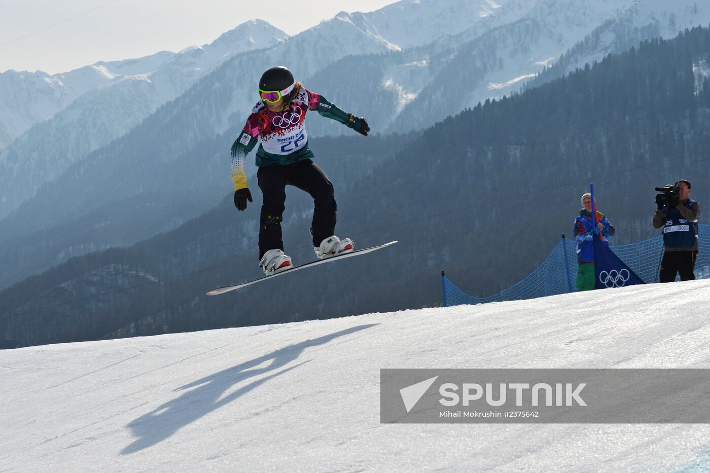 2014 Winter Olympics. Snowboarding. Women. Snowboard cross