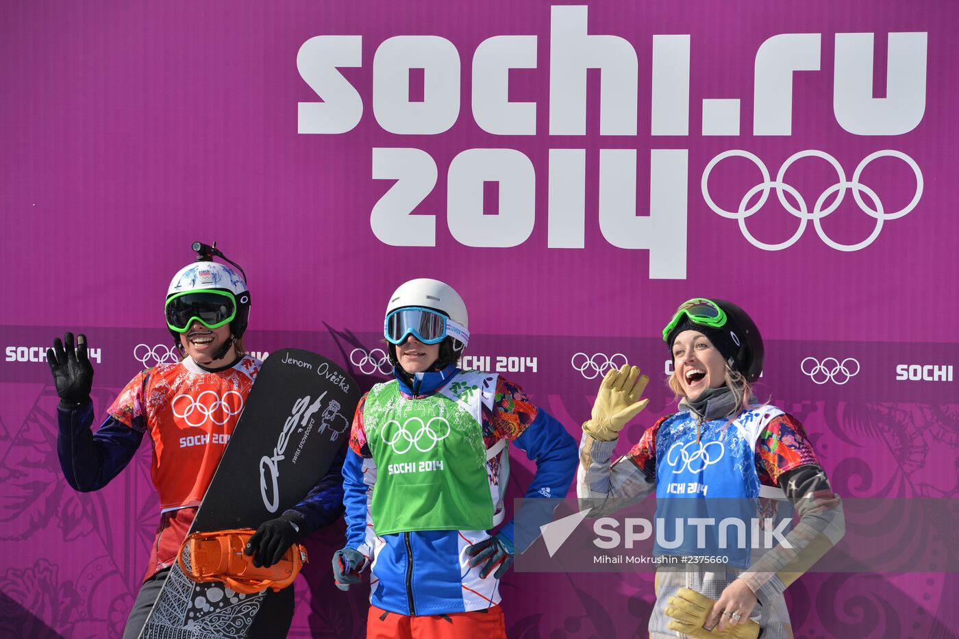 2014 Winter Olympics. Snowboarding. Women. Snowboard cross