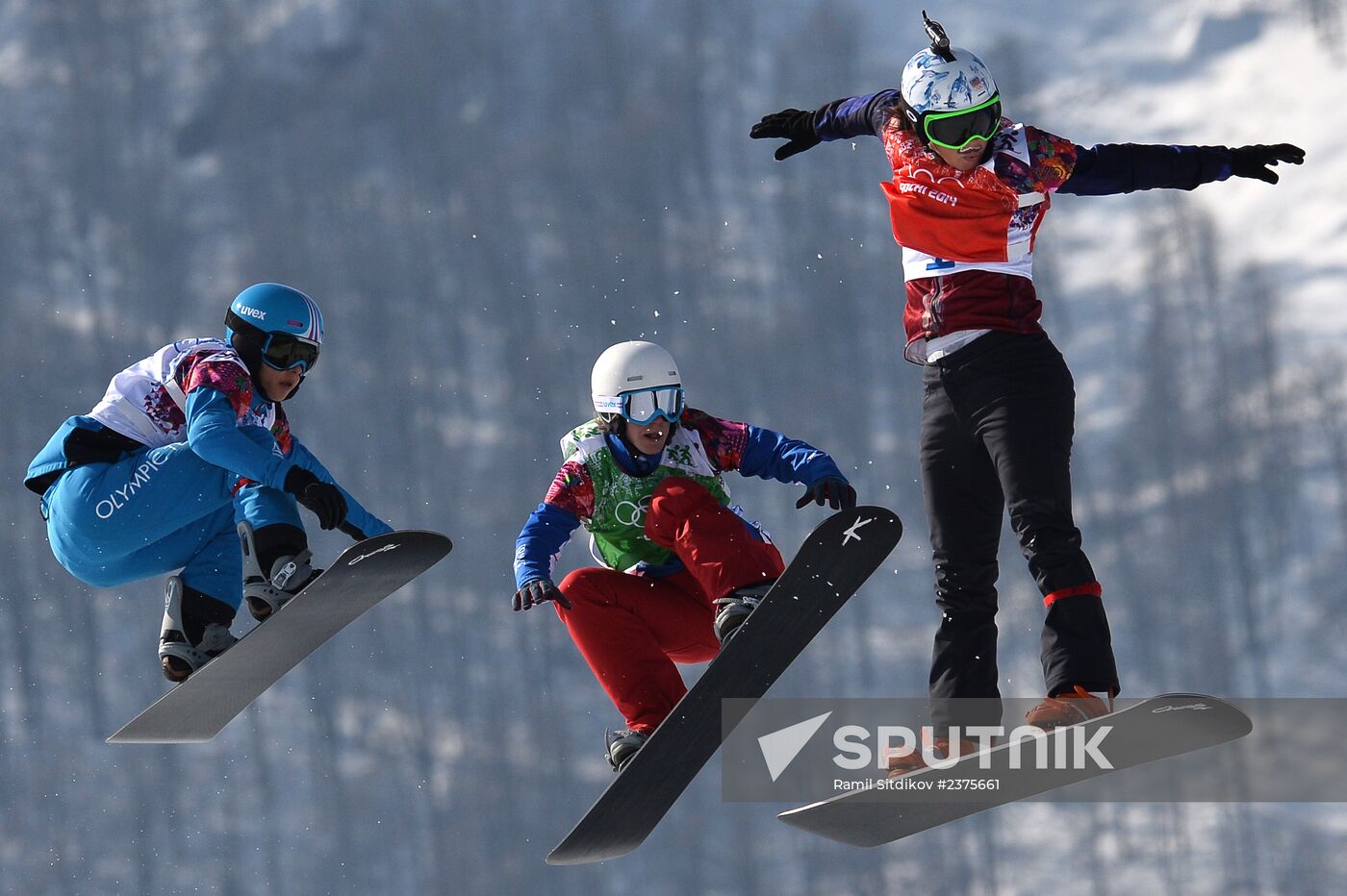 2014 Winter Olympics. Snowboarding. Women. Snowboard cross