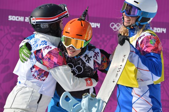 2014 Winter Olympics. Snowboarding. Women. Snowboard cross