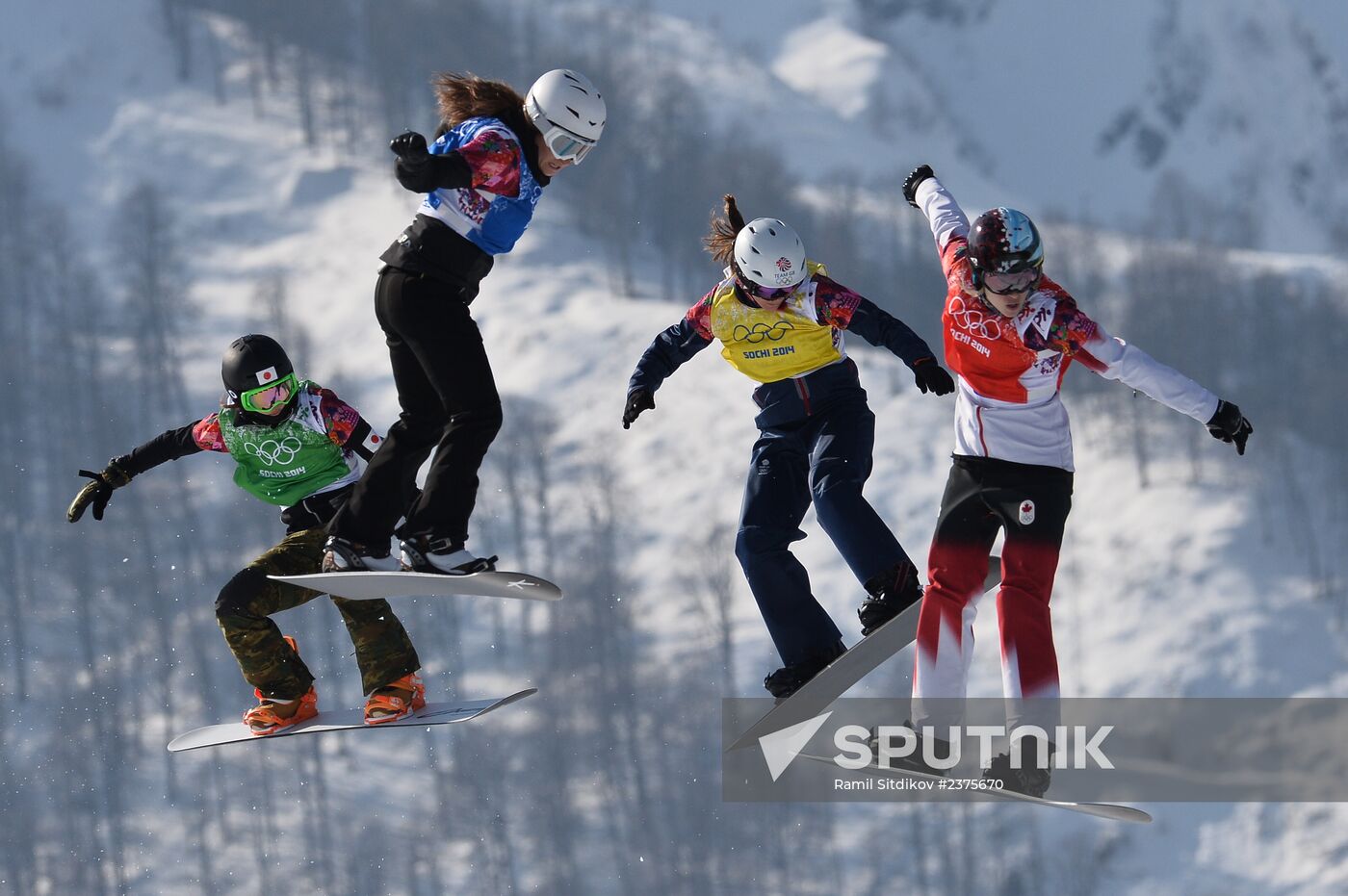 2014 Winter Olympics. Snowboarding. Women. Snowboard cross