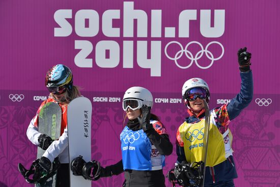 2014 Winter Olympics. Snowboarding. Women. Snowboard cross