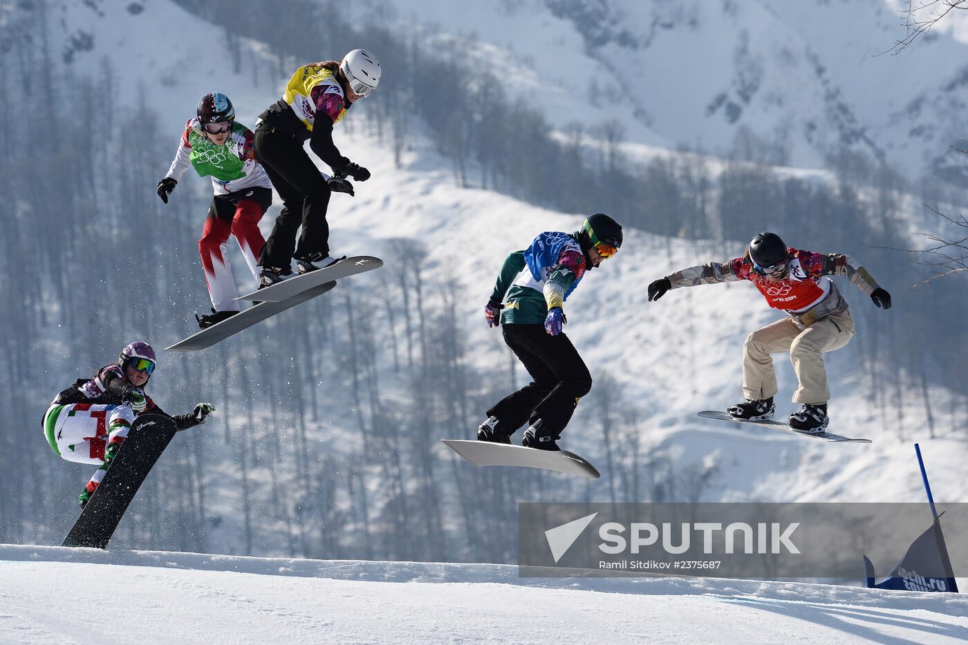 2014 Winter Olympics. Snowboarding. Women. Snowboard cross