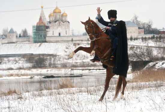 Winter hunt on horseback outside Moscow
