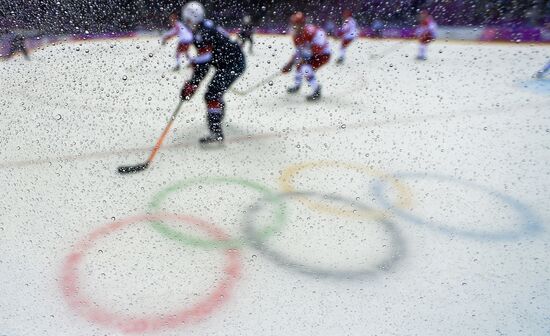2014 Winter Olympics. Ice hockey. Men. USA vs. Russia