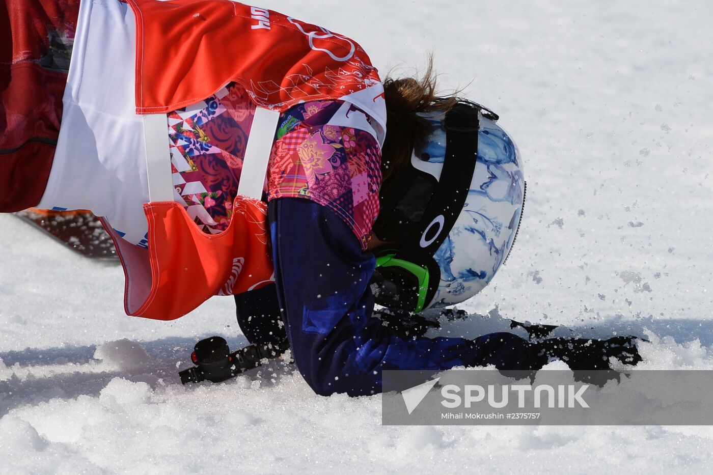 2014 Winter Olympics. Snowboarding. Women. Snowboard cross