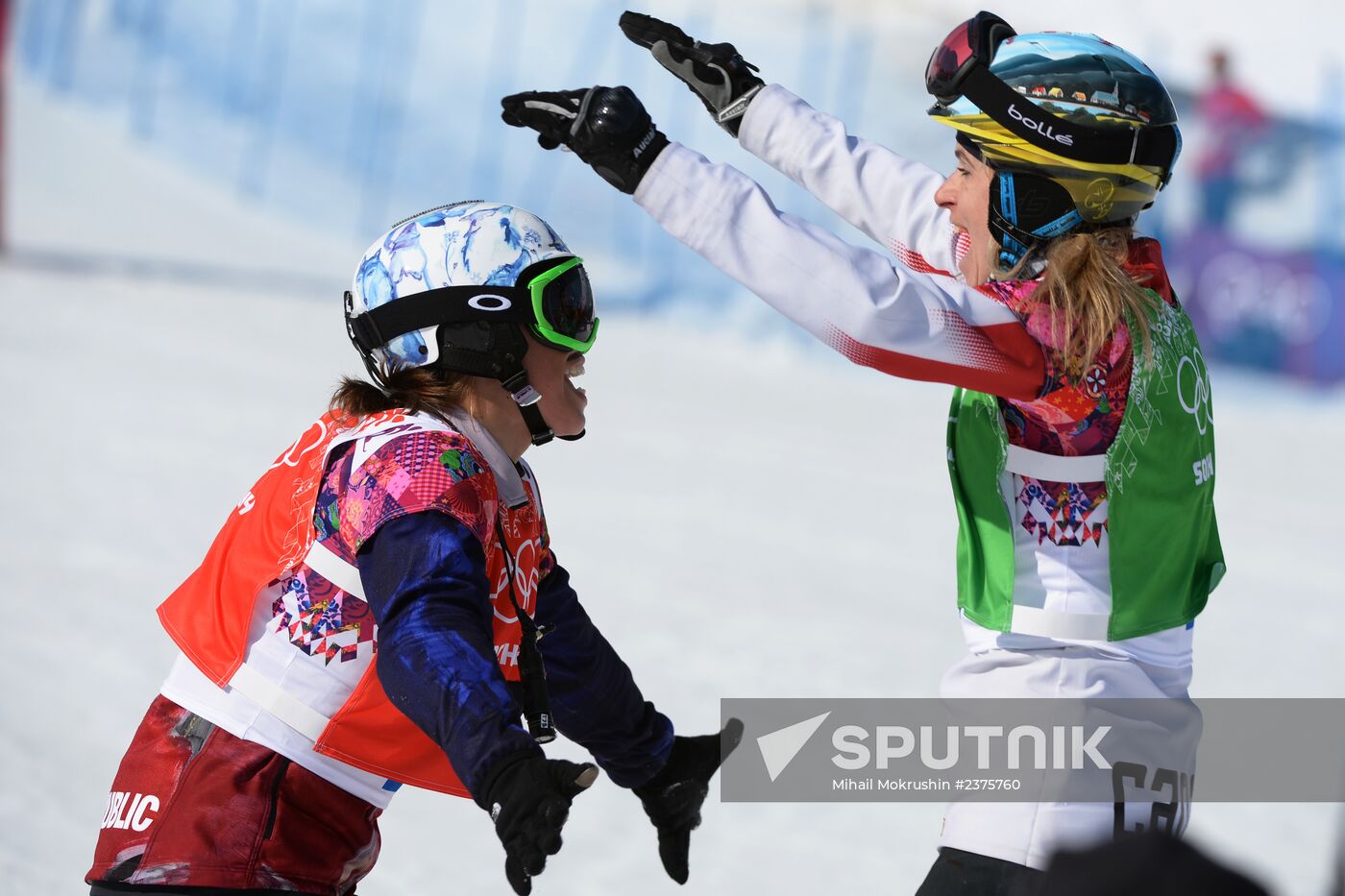 2014 Winter Olympics. Snowboarding. Women. Snowboard cross