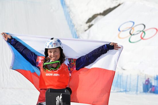 2014 Winter Olympics. Snowboarding. Women. Snowboard cross