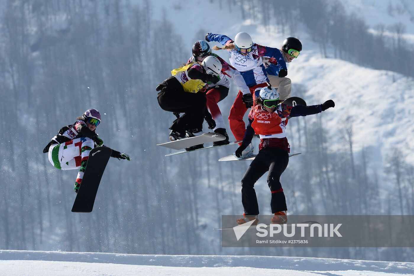 2014 Winter Olympics. Snowboarding. Women. Snowboard cross
