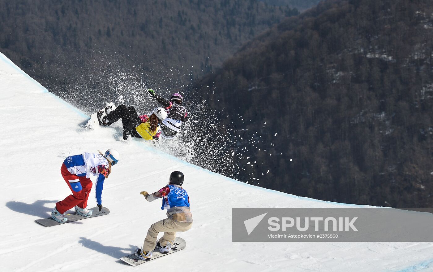 2014 Winter Olympics. Snowboarding. Women. Snowboard cross