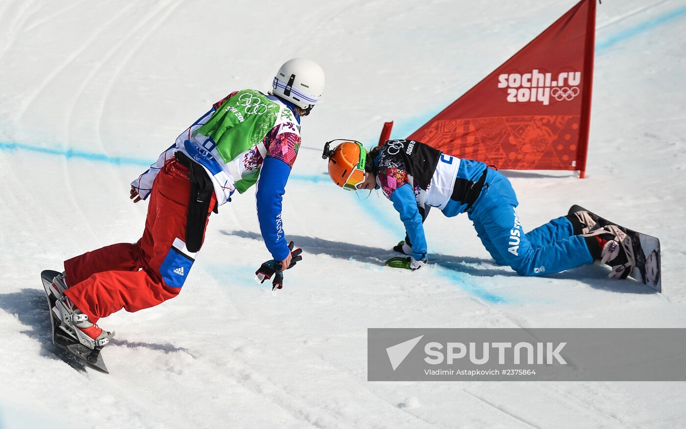 2014 Winter Olympics. Snowboarding. Women. Snowboard cross