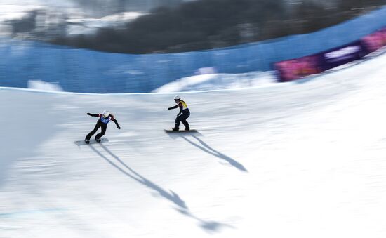 2014 Winter Olympics. Snowboarding. Women. Snowboard cross