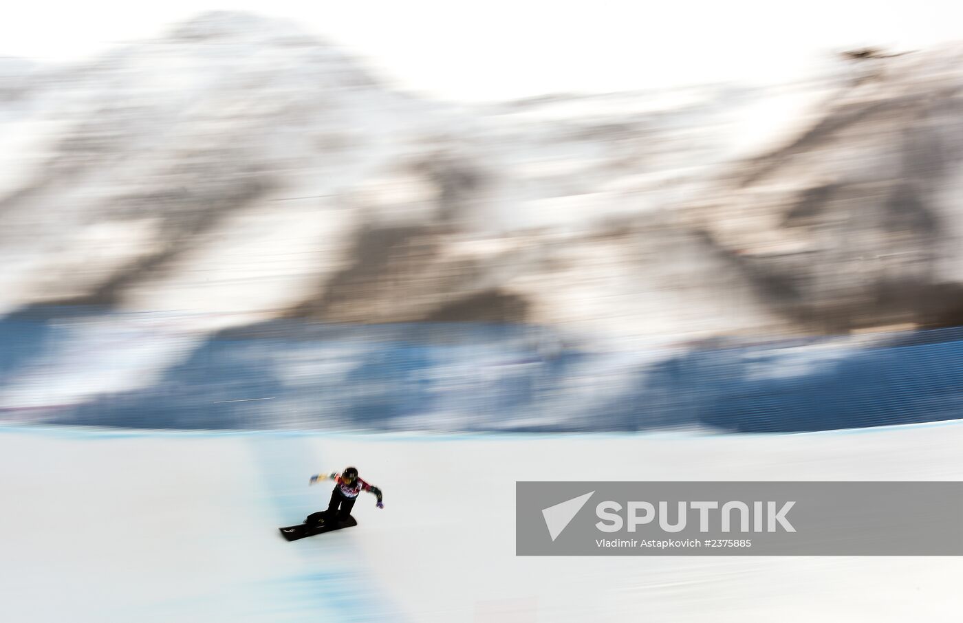 2014 Winter Olympics. Snowboarding. Women. Snowboard cross