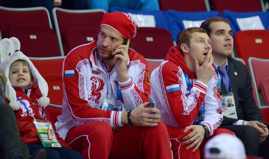 2014 Winter Olympics. Ice hockey. Men. Russia vs. Slovakia