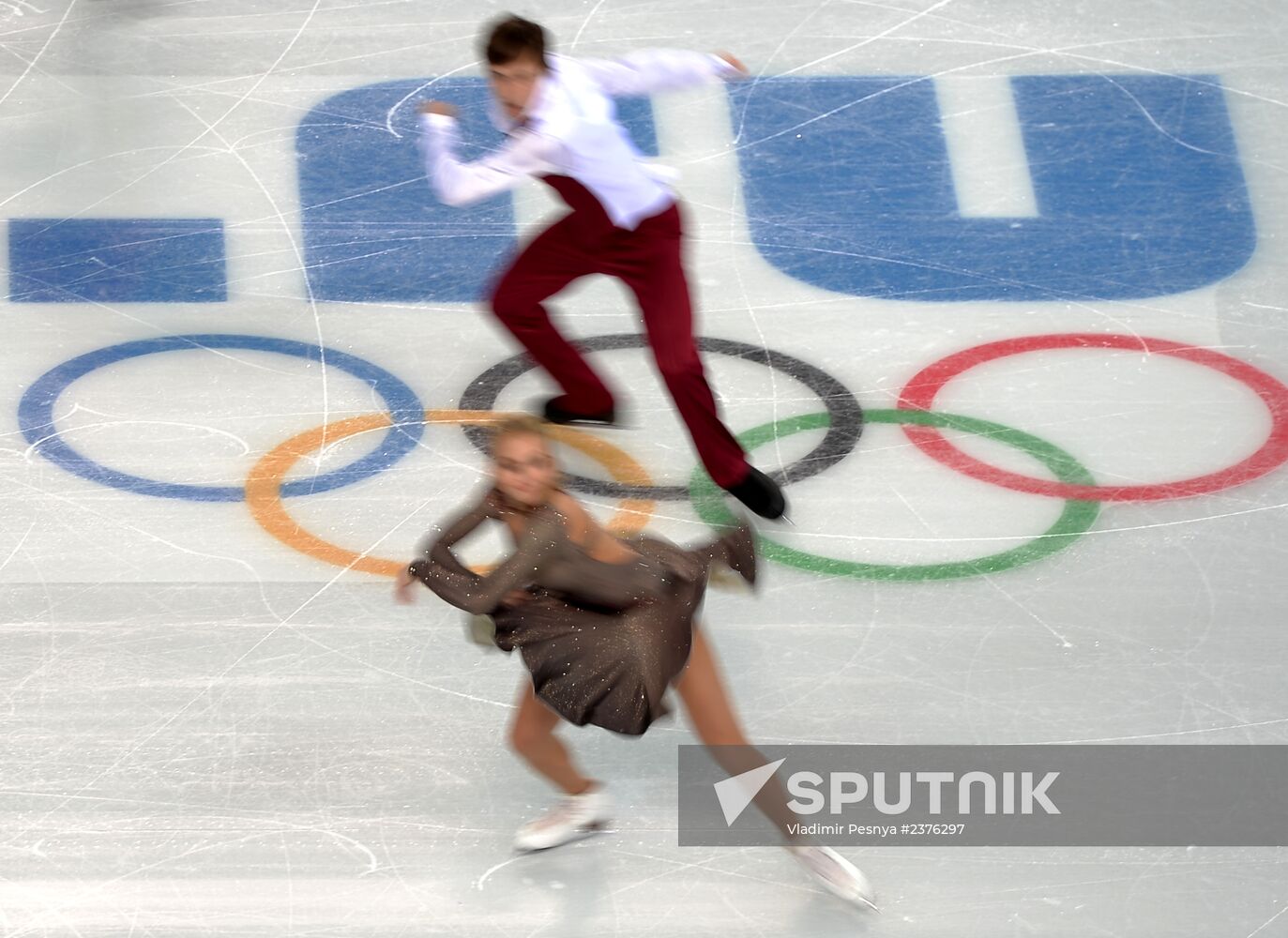 2014 Winter Olympics. Figure skating. Ice dance. Short program