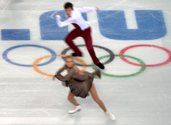 2014 Winter Olympics. Figure skating. Ice dance. Short program