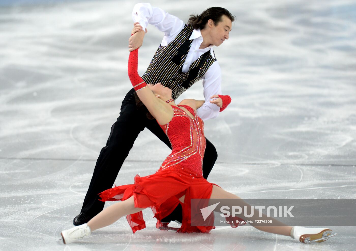 2014 Winter Olympics. Figure skating. Ice dance. Short program