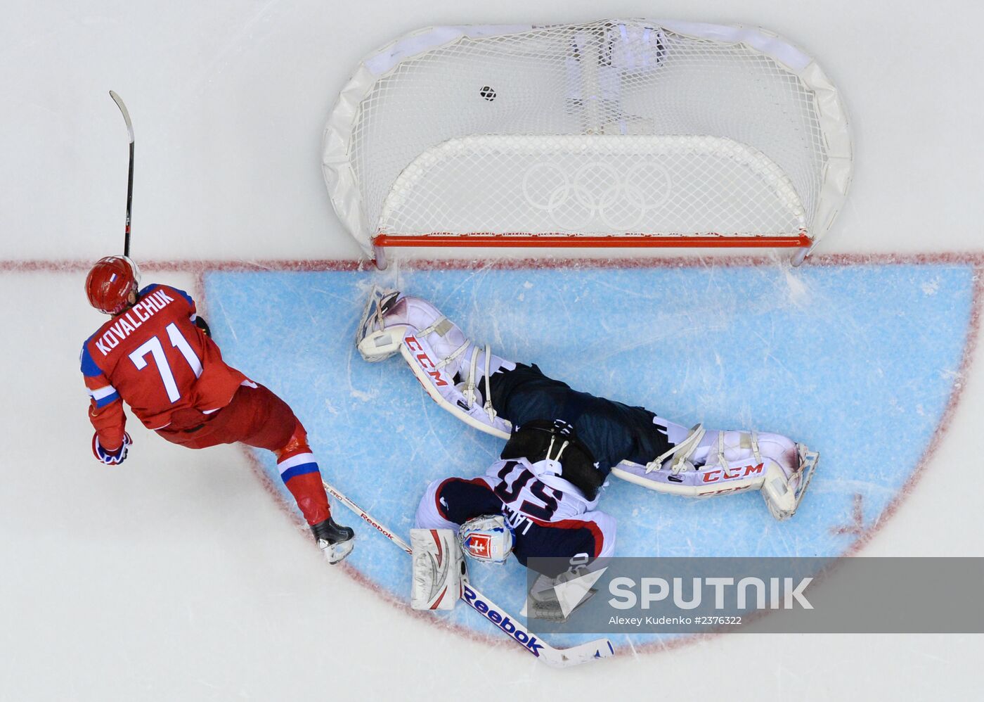 2014 Winter Olympics. Ice hockey. Men. Russia vs. Slovakia