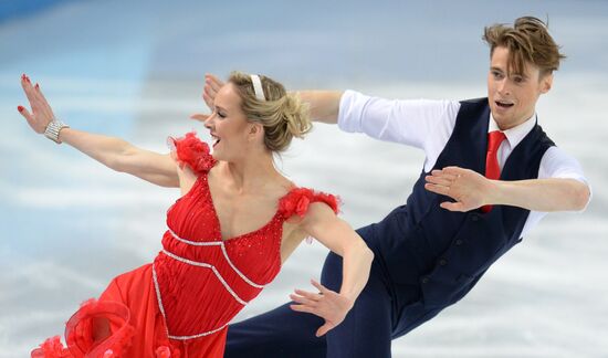 2014 Winter Olympics. Figure skating. Ice dance. Short program