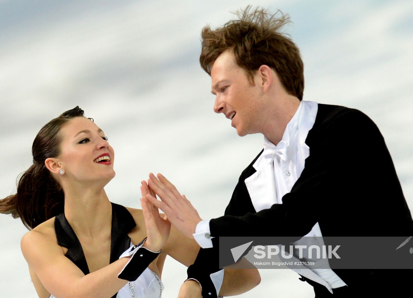 2014 Winter Olympics. Figure skating. Ice dance. Short program