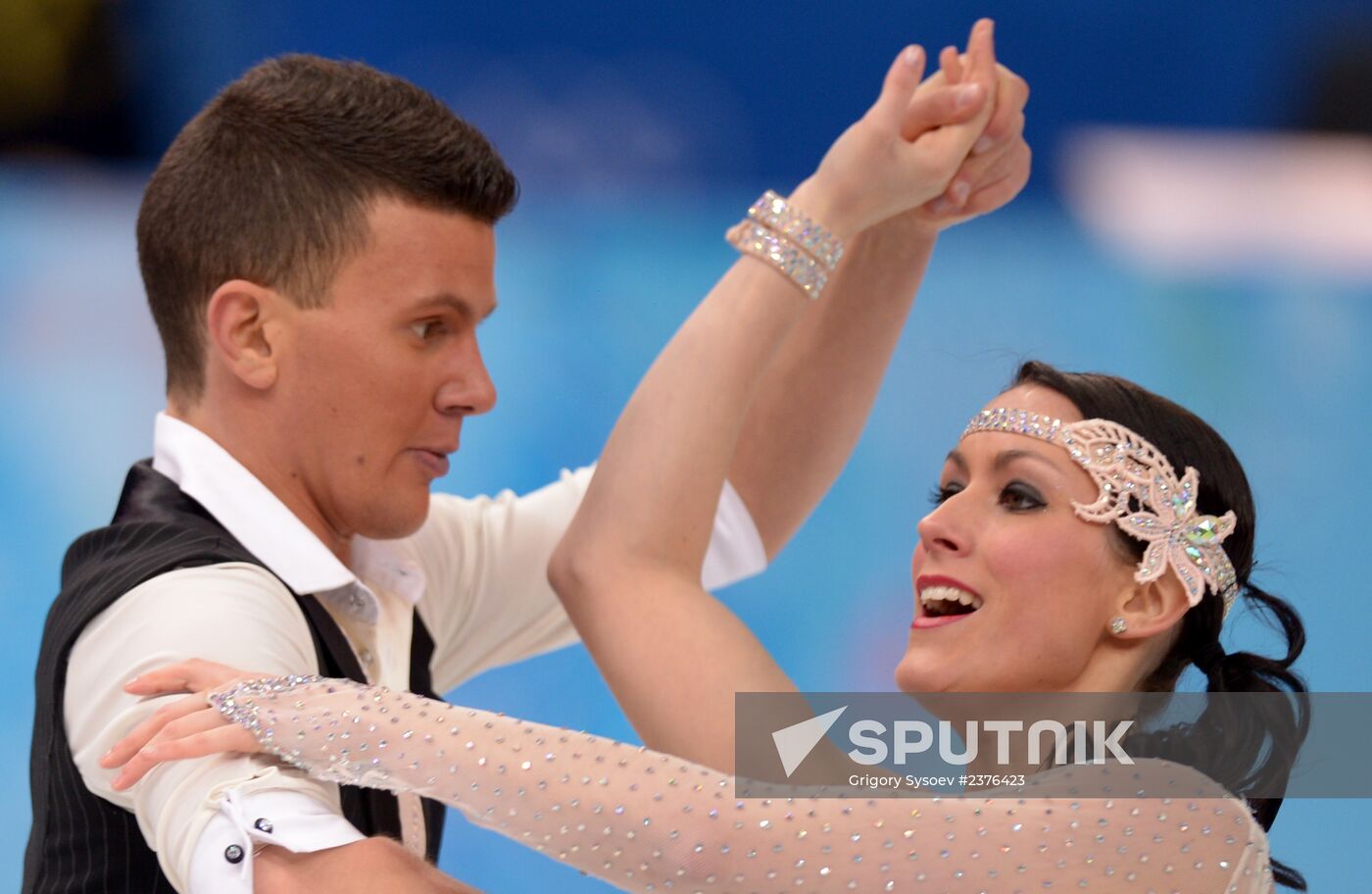 2014 Winter Olympics. Figure skating. Ice dance. Short program